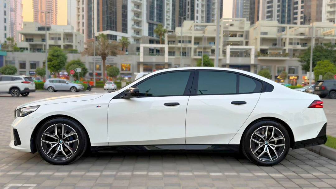 BMW 5 Series 2026 gallery page 3