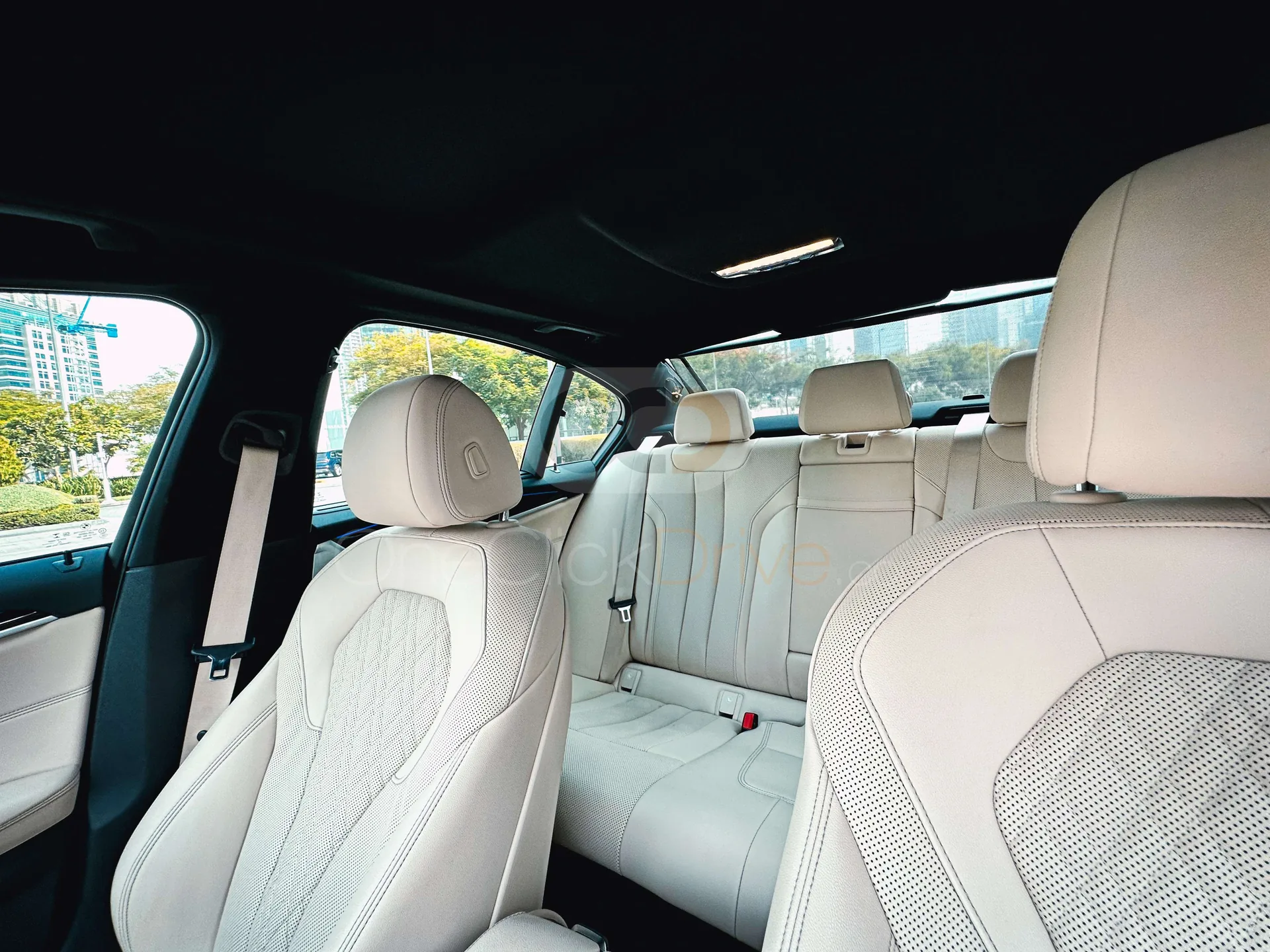 BMW 530i interior