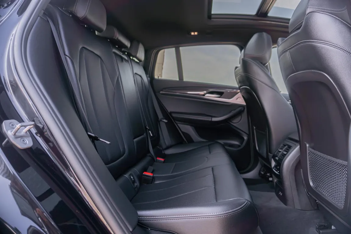 BMW X4 M40i 2026 interior