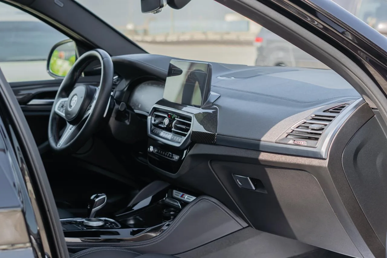 BMW X4 M40i 2026 interior