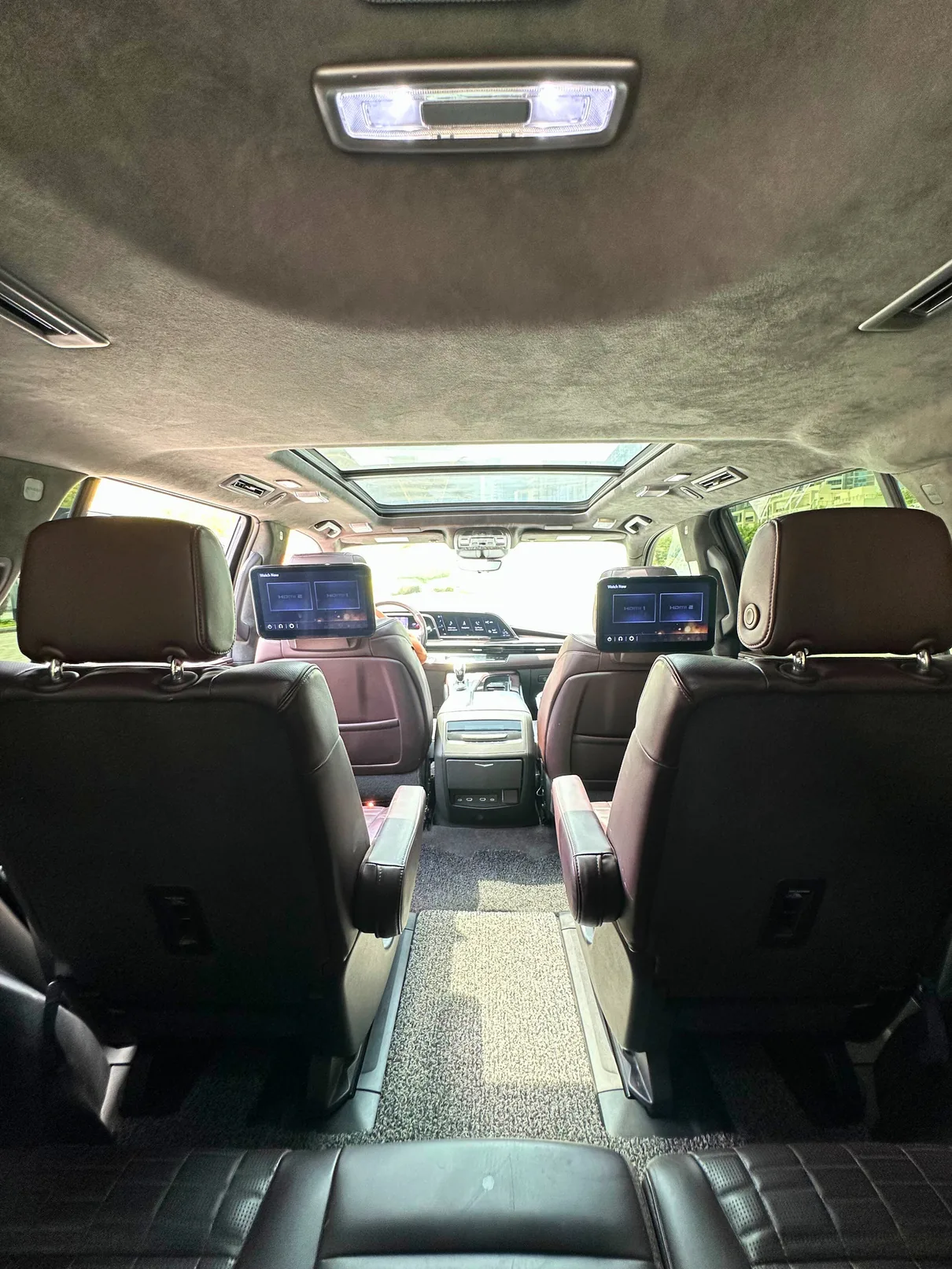 Cadillac Escalade interior