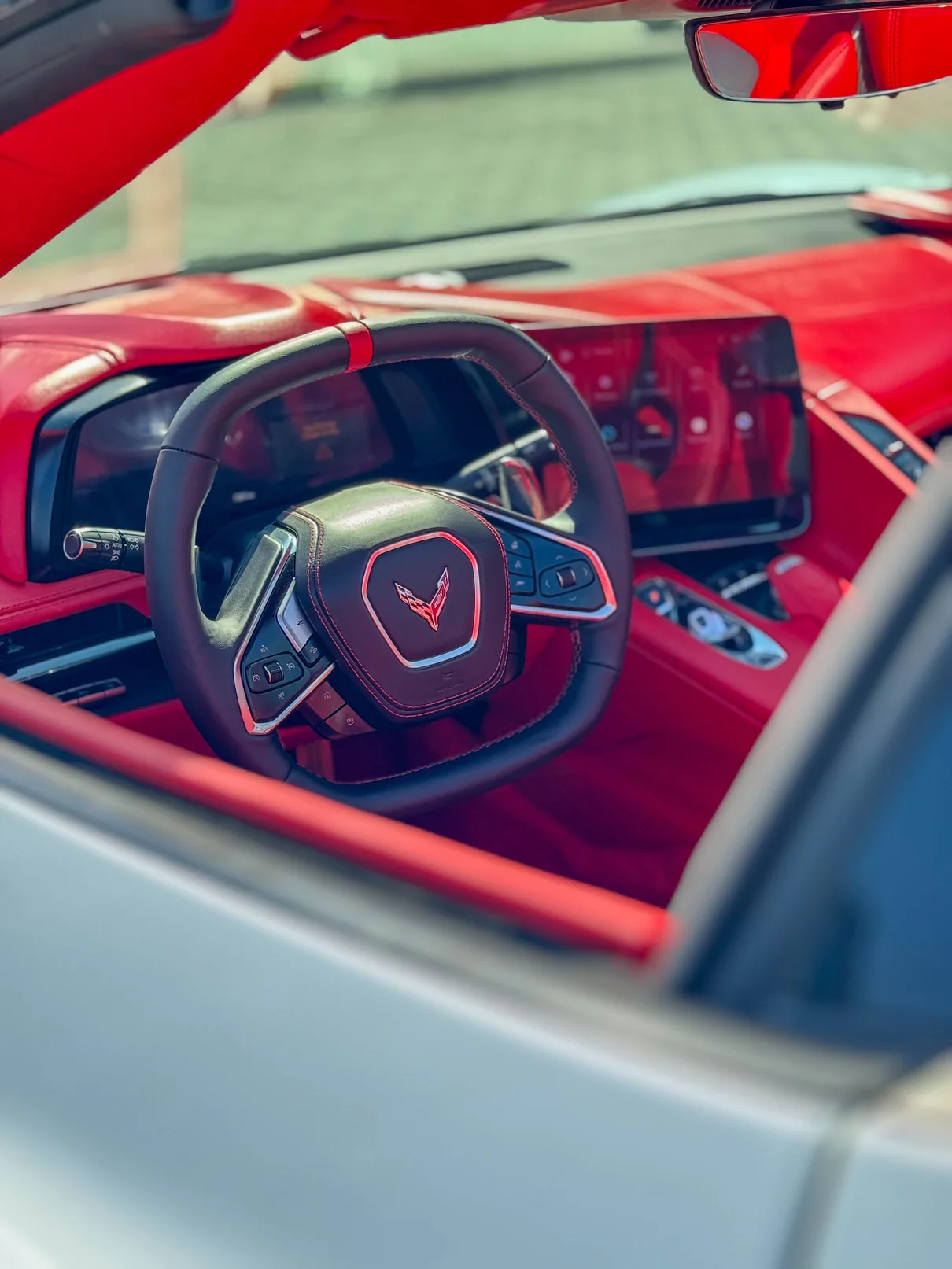 Corvette C8 White Auto Roof interior