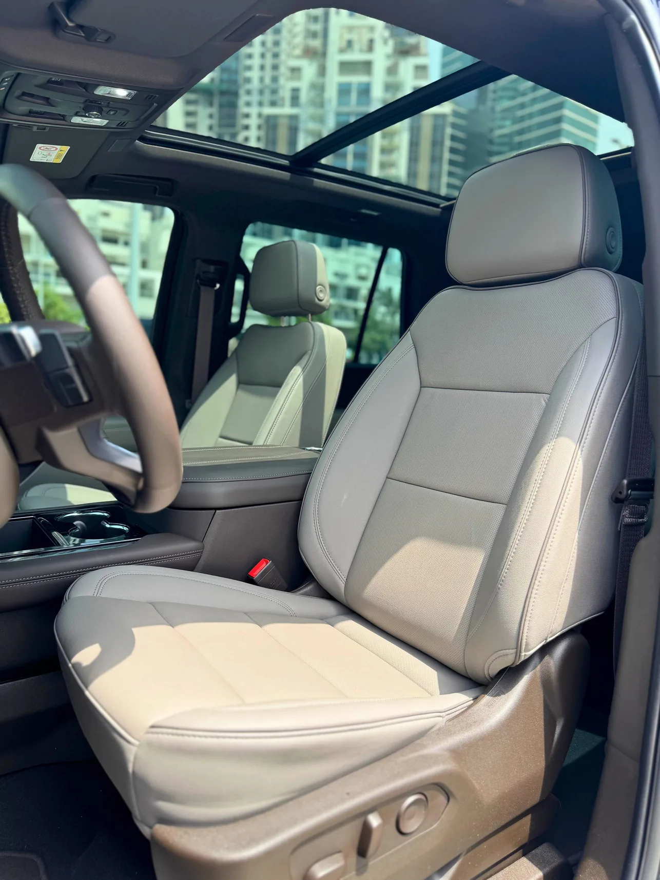 GMC Yukon 2026 interior