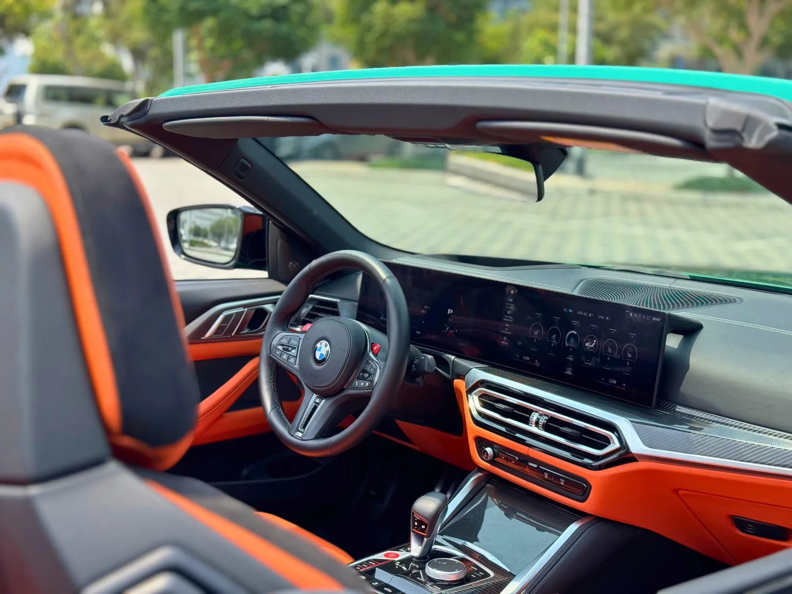 M4 Competition Convertible interior