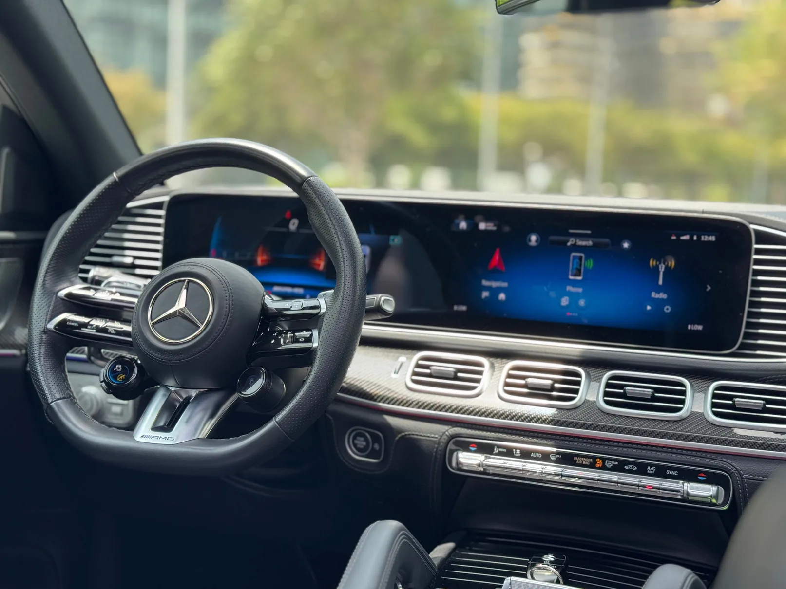 Mercedes AMG GLE 53 Coupe interior