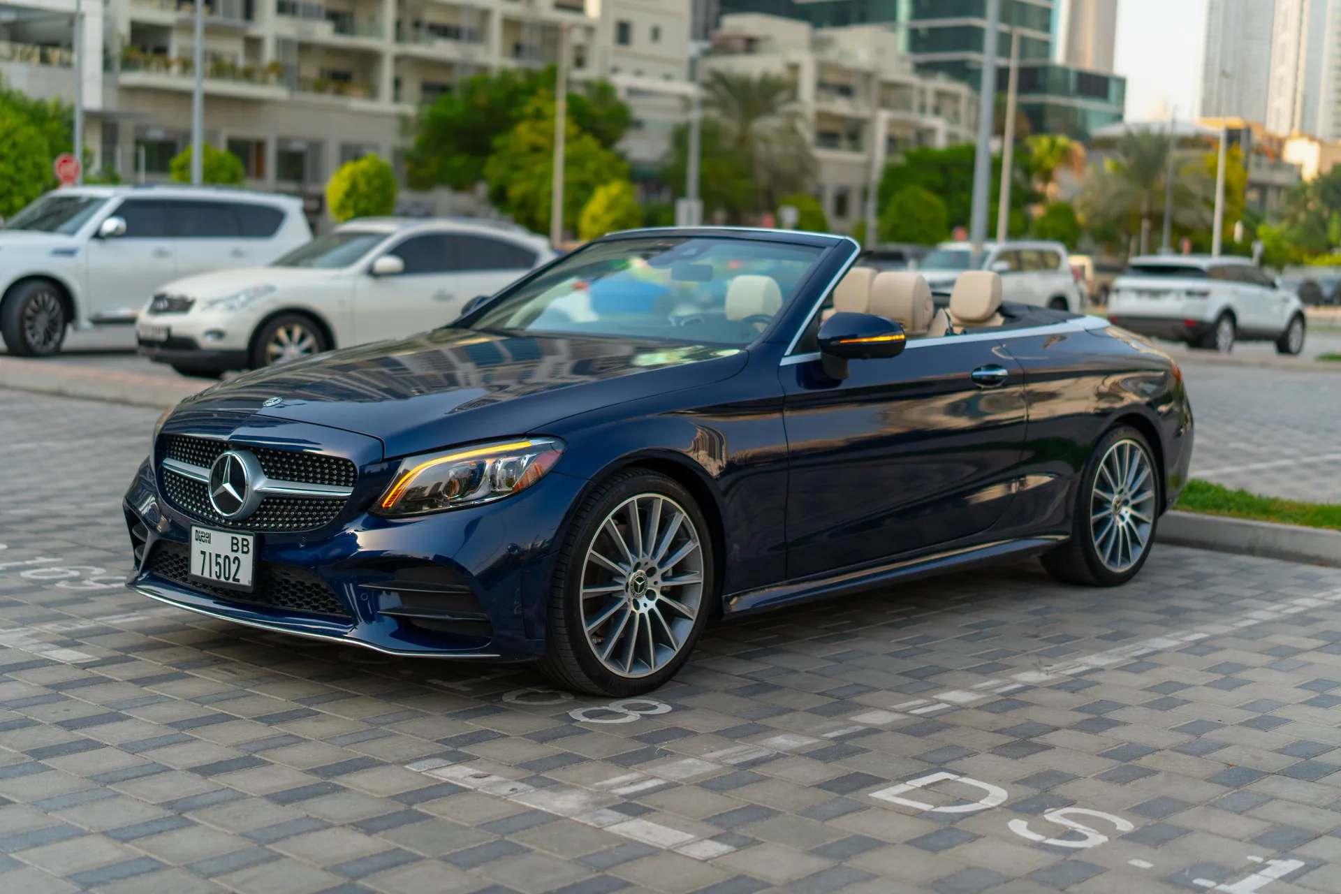 Mercedes C300 Convertible exterior