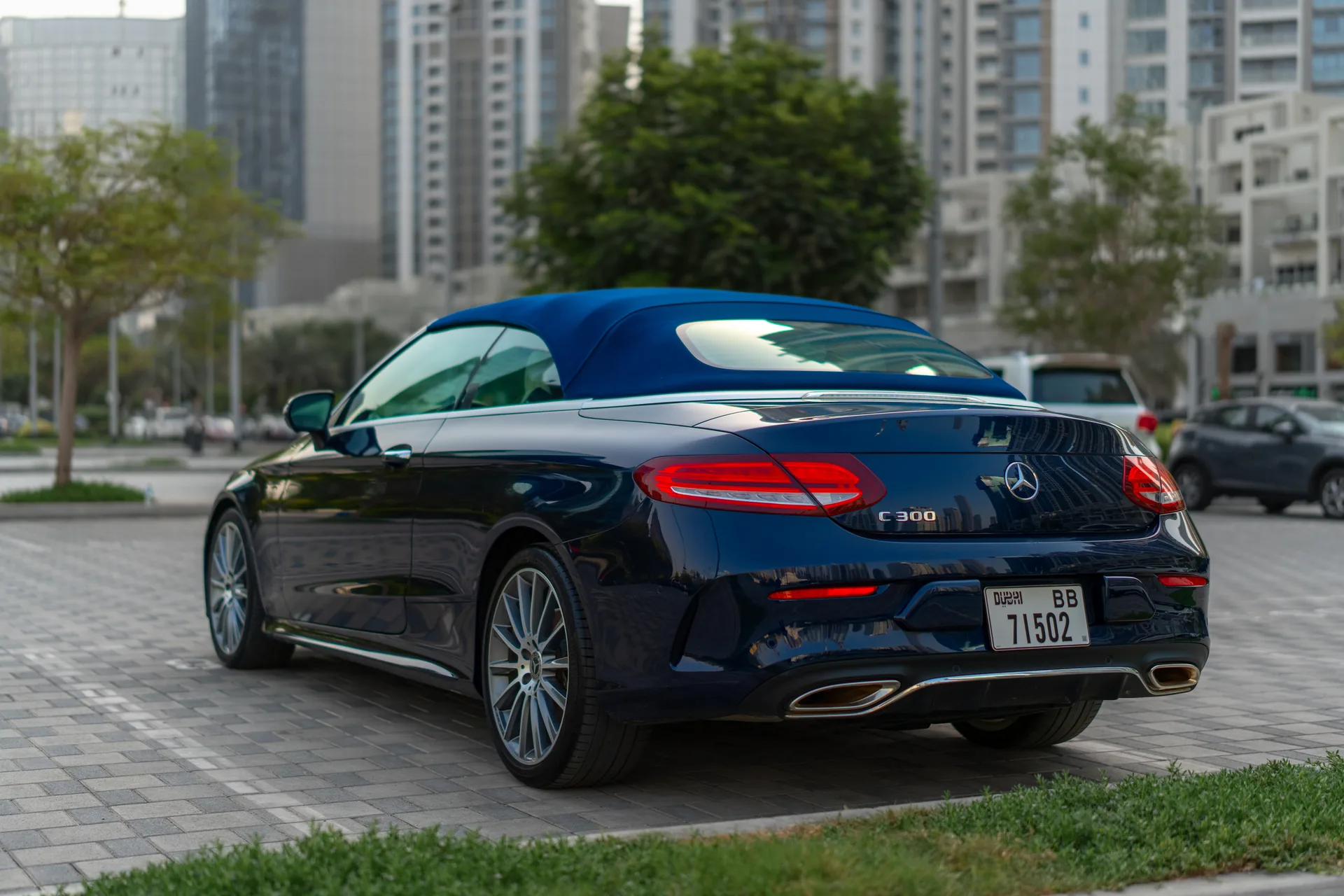 Mercedes C300 Convertible exterior
