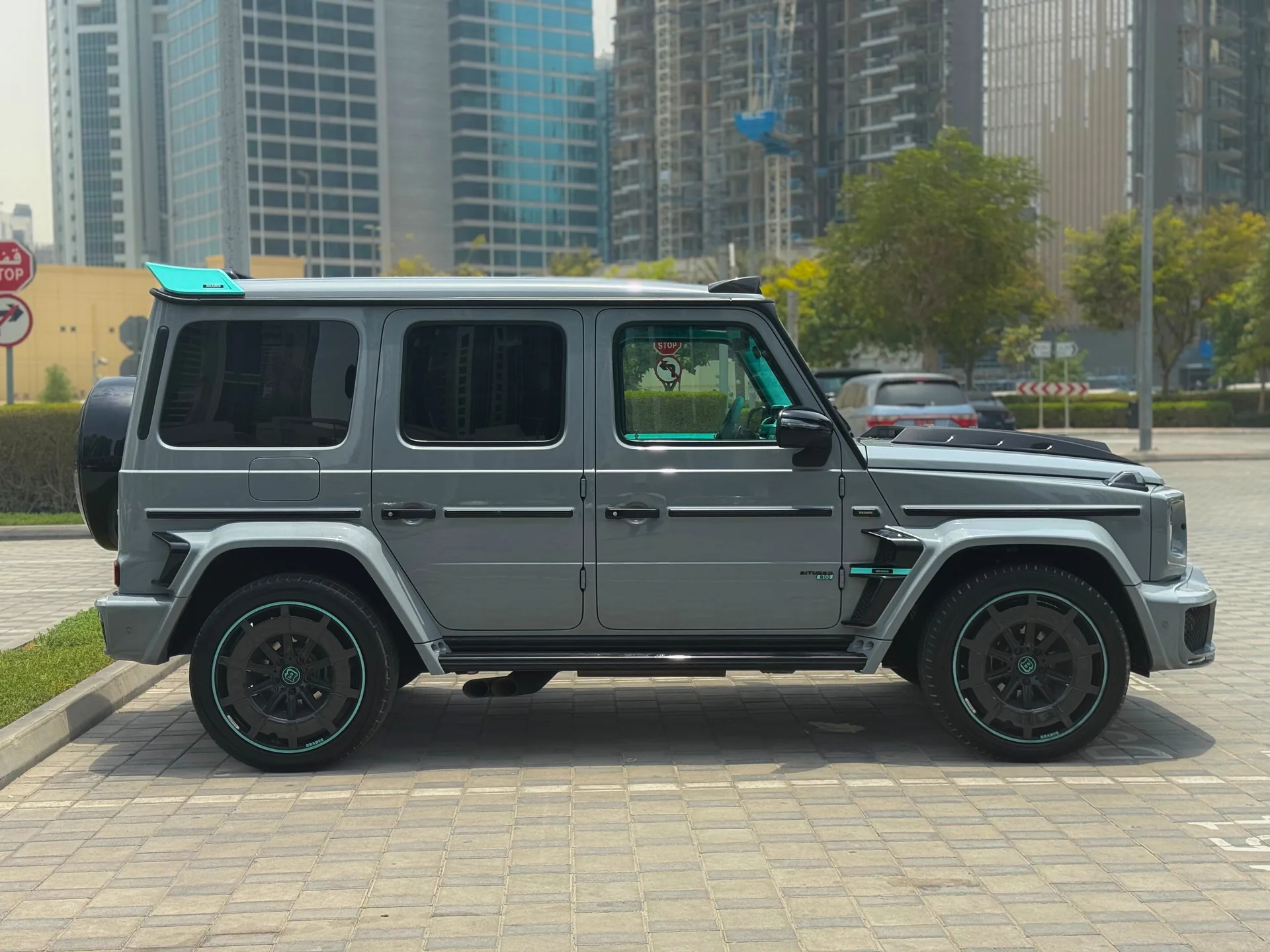 Mercedes G Brabus Gray & Tiffany Interior exterior