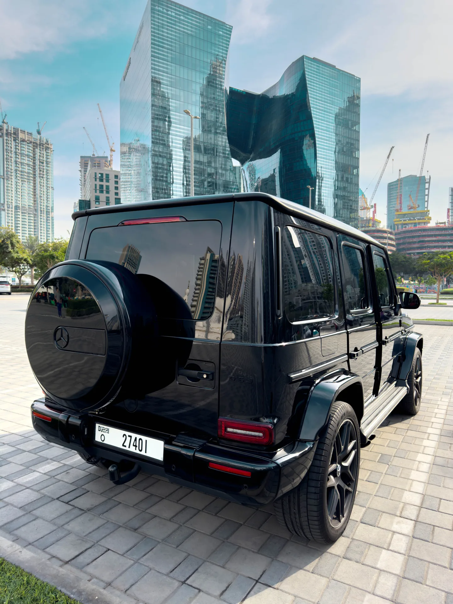 Mercedes G63 Black exterior
