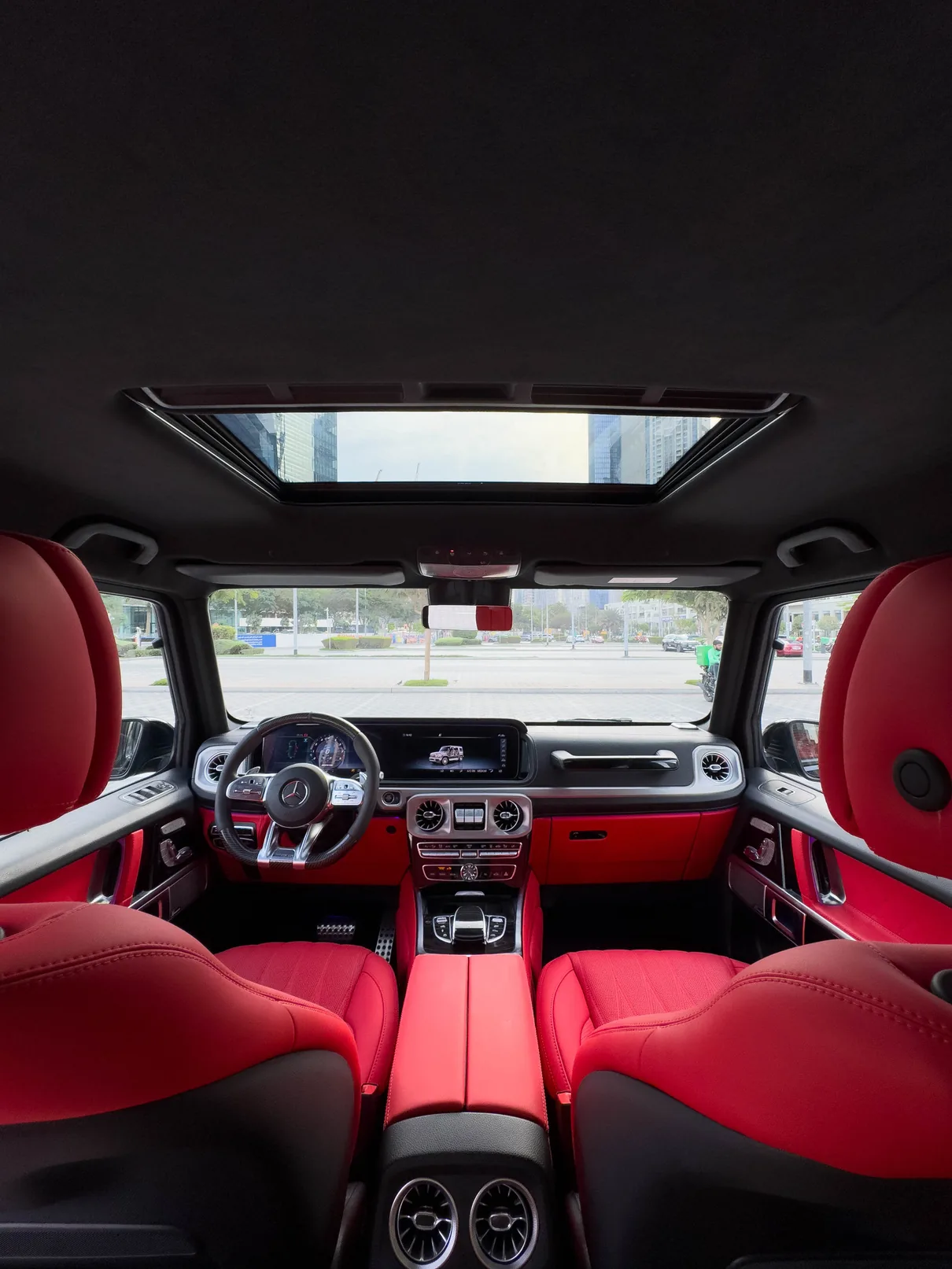 Mercedes G63 Black interior