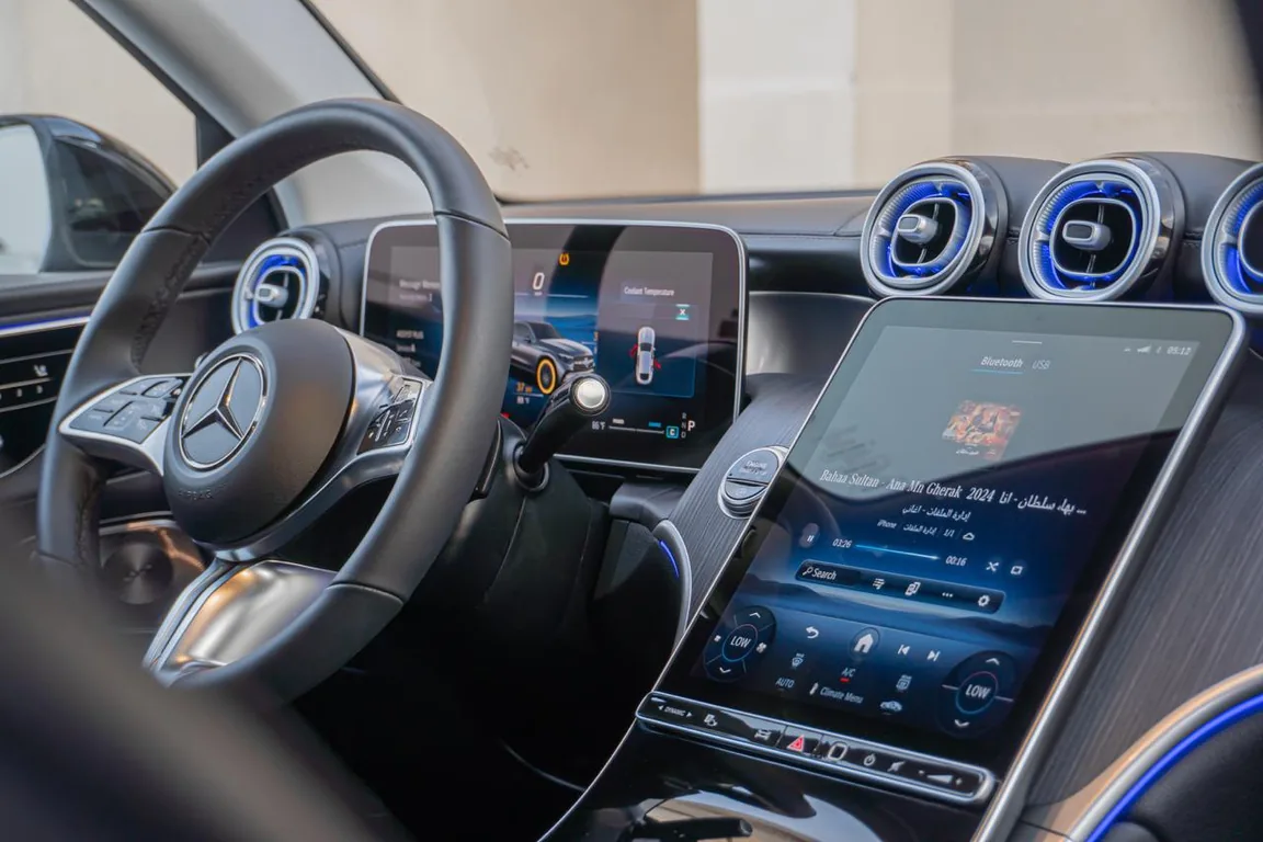 Mercedes GLC300 Coupe 2026 interior