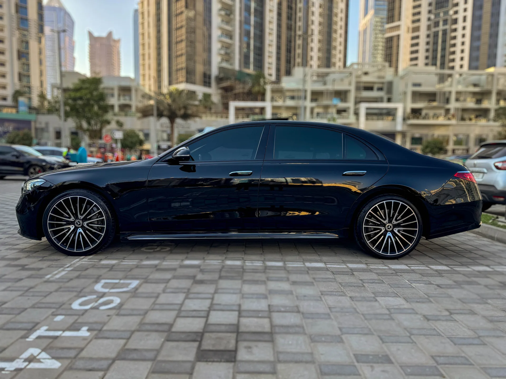 Mercedes S 580 L AMG exterior