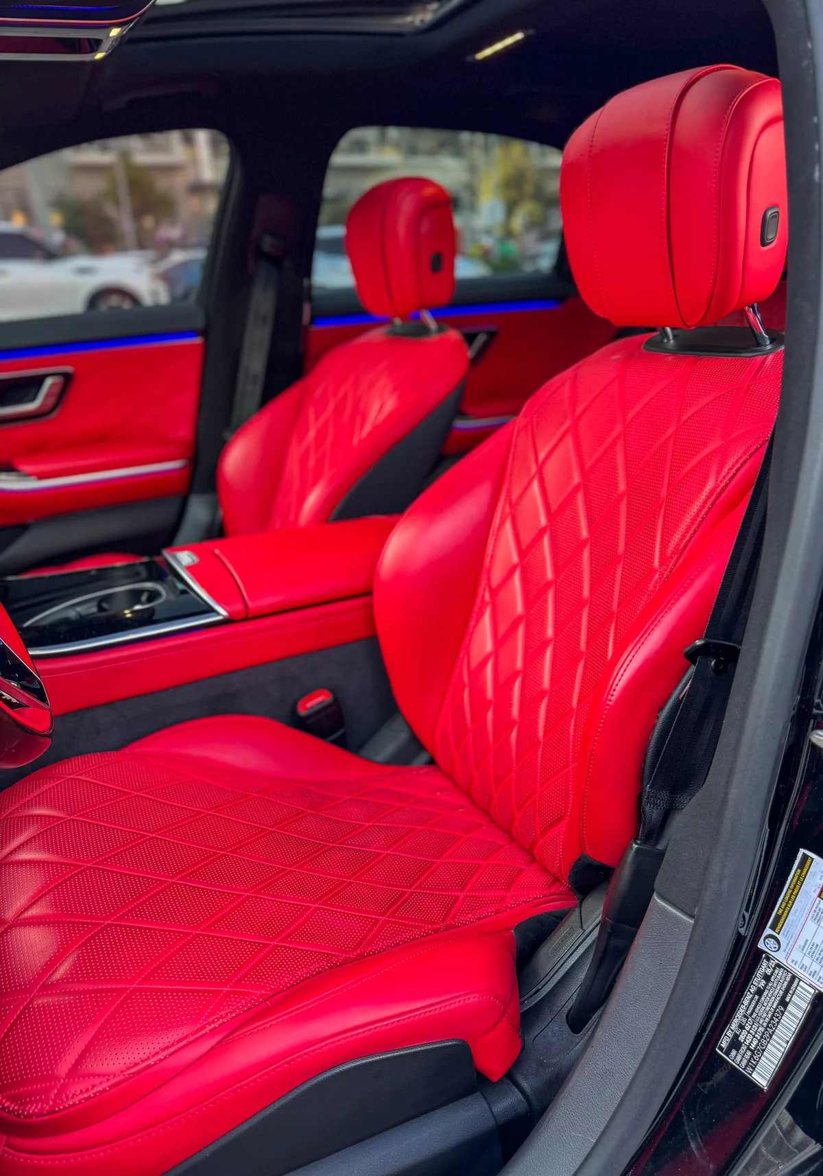 Mercedes S 580 L AMG interior