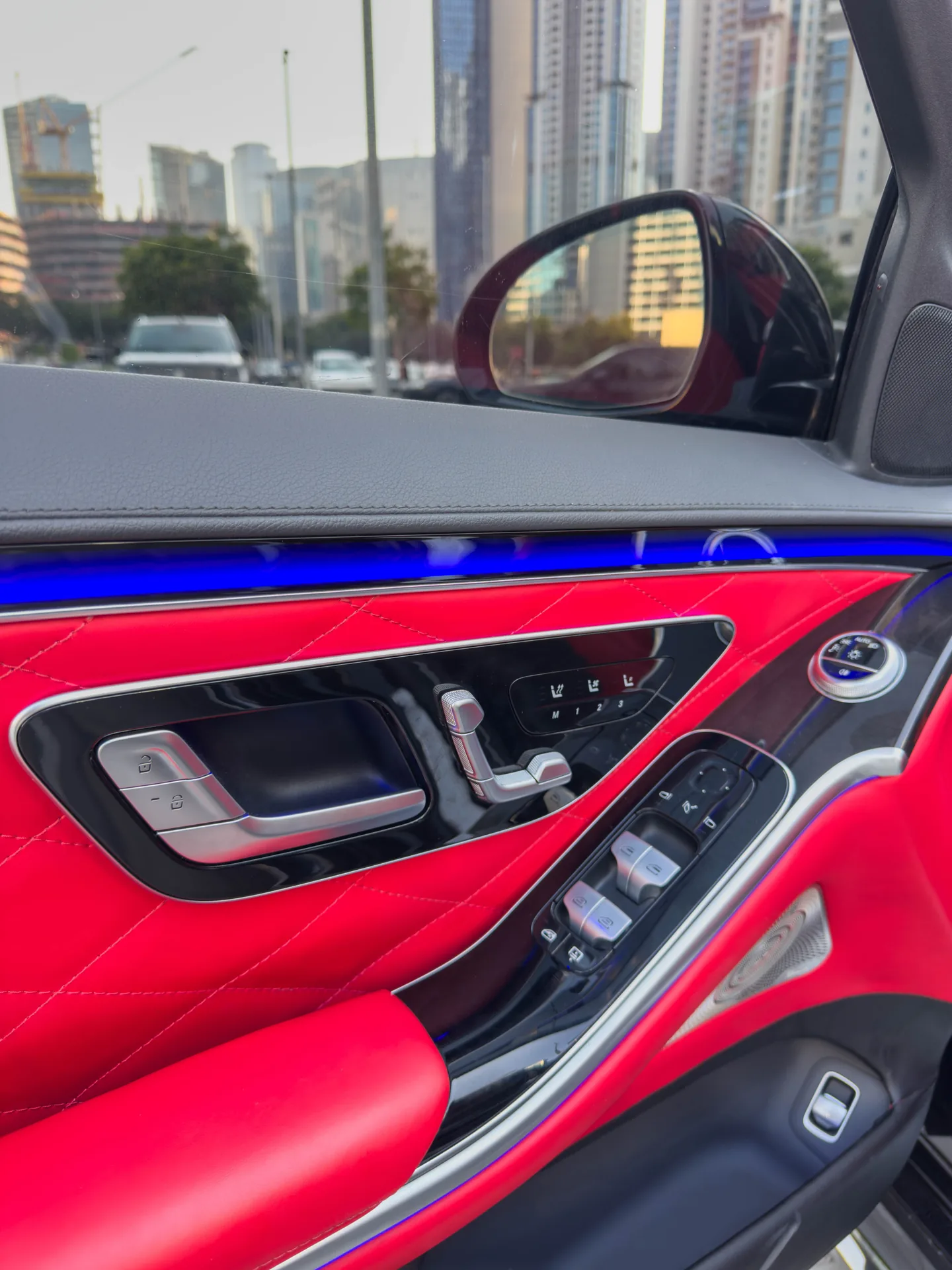 Mercedes S 580 L AMG interior