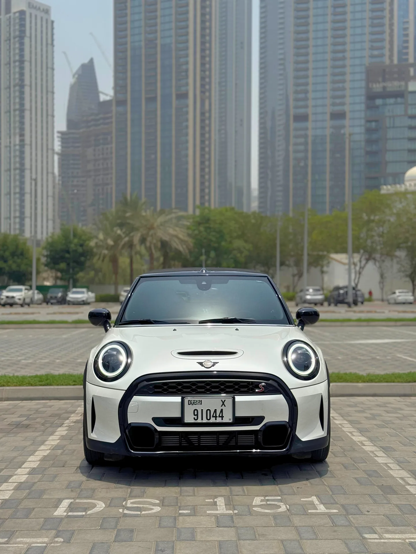 Mini Cooper S Cabriolet exterior