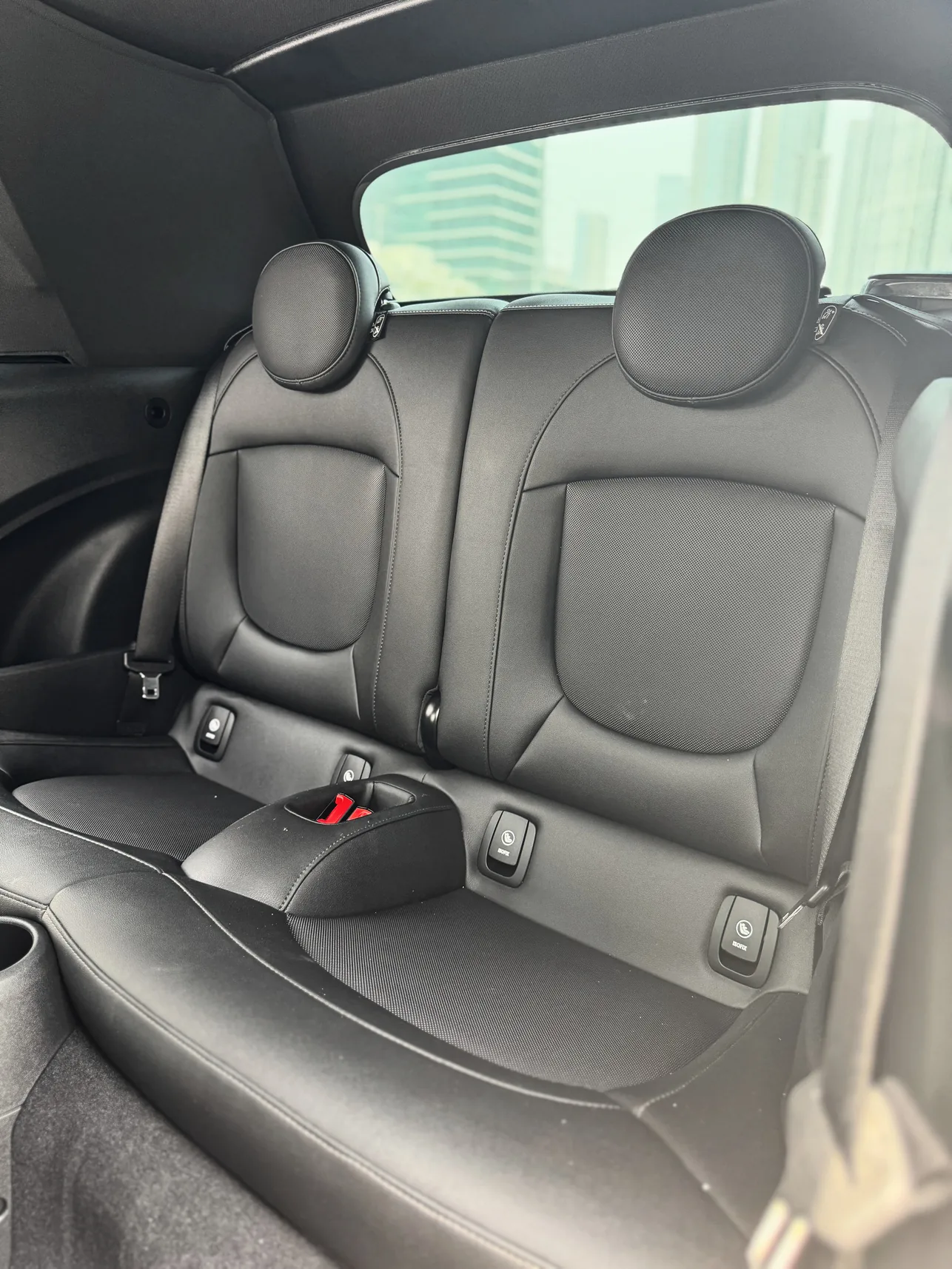 Mini Cooper S Cabriolet interior