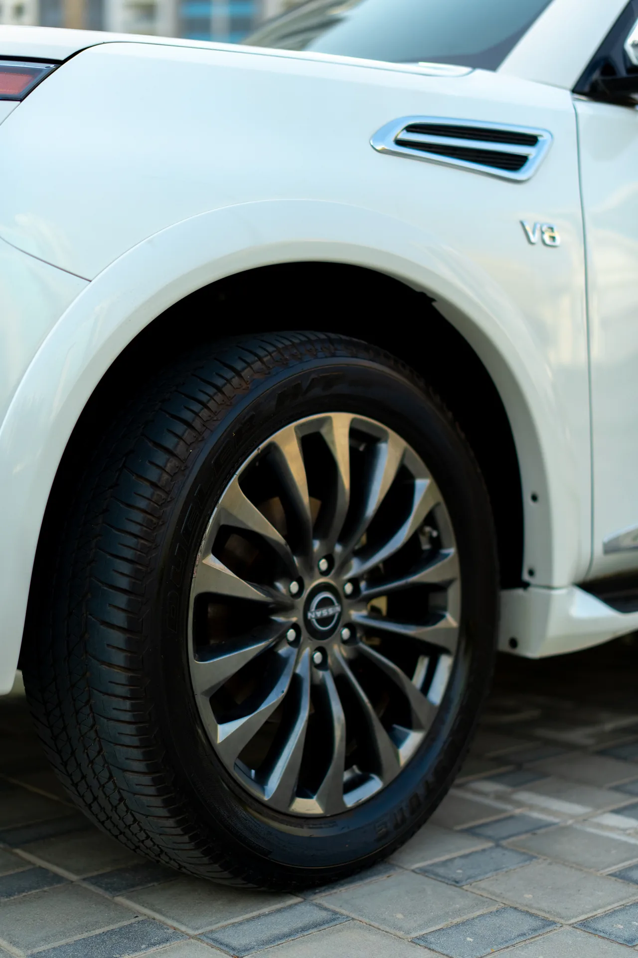 Nissan Patrol V8 Platinum interior