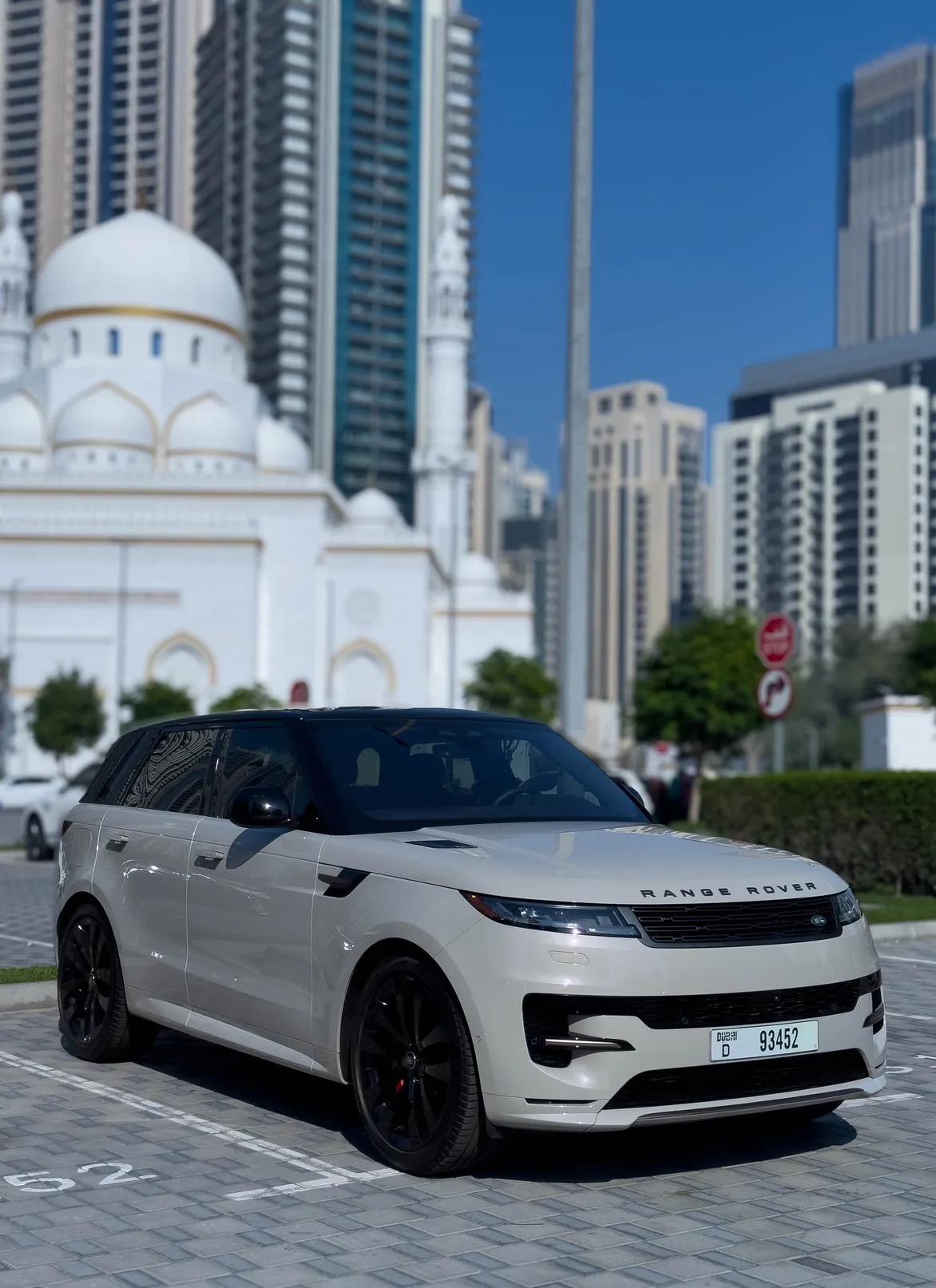Range Rover Sport Nardo Grey Ultimate Package exterior