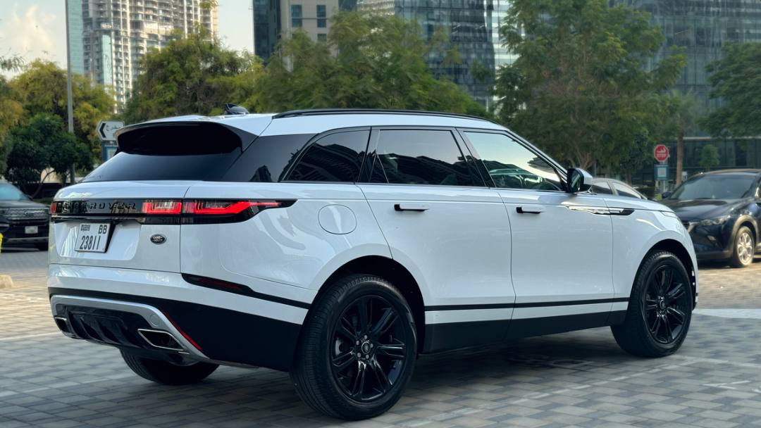 Range Rover Velar gallery page 2