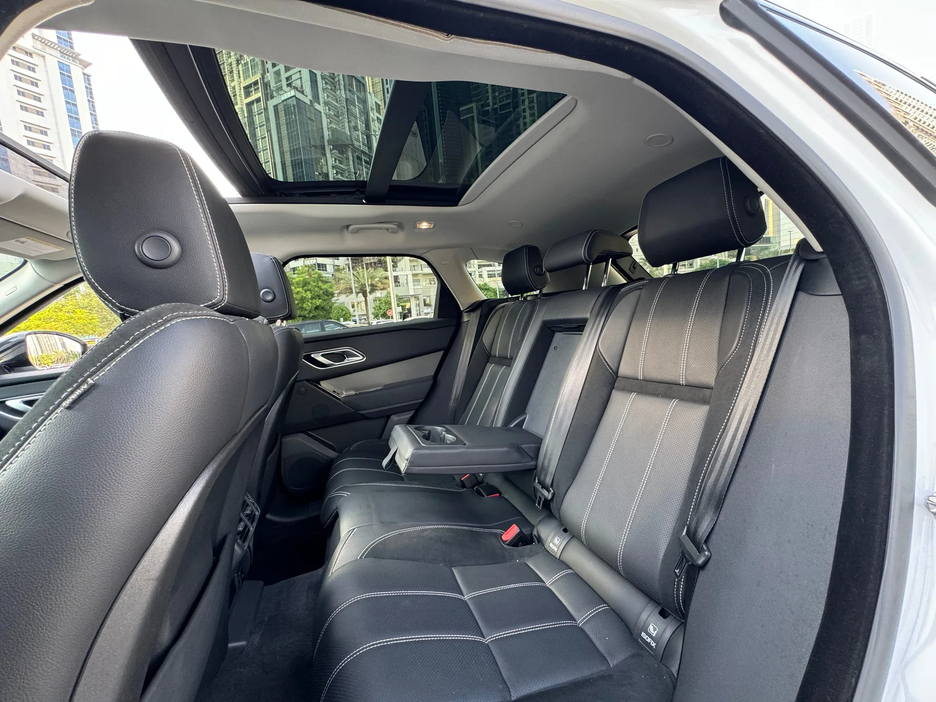 Range Rover Velar interior